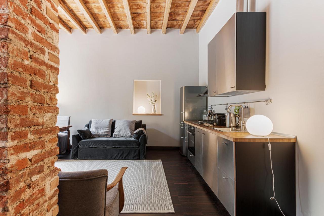 Stylish Milanese Studio - Via Cirillo Eksteriør billede